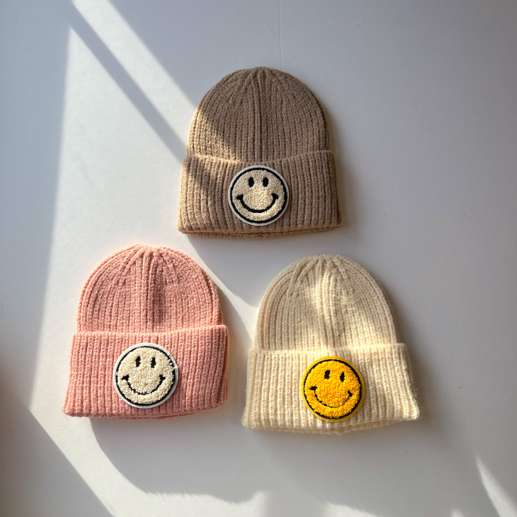 Smiley Patch ribbed beanie for baby toddler and kids. 3 colors. Pink, White and Beige.